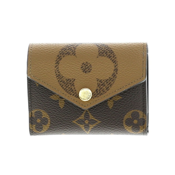 Louis Vuitton Handbags - Louis Vuitton Portrait Soe Wallet Trifold Monogramgiant Brown S